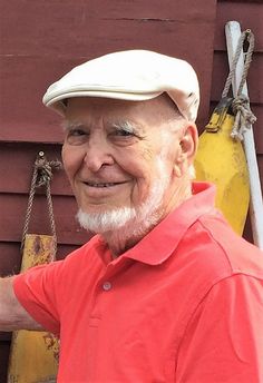 Hodder, Kendall obituary photo.jpg